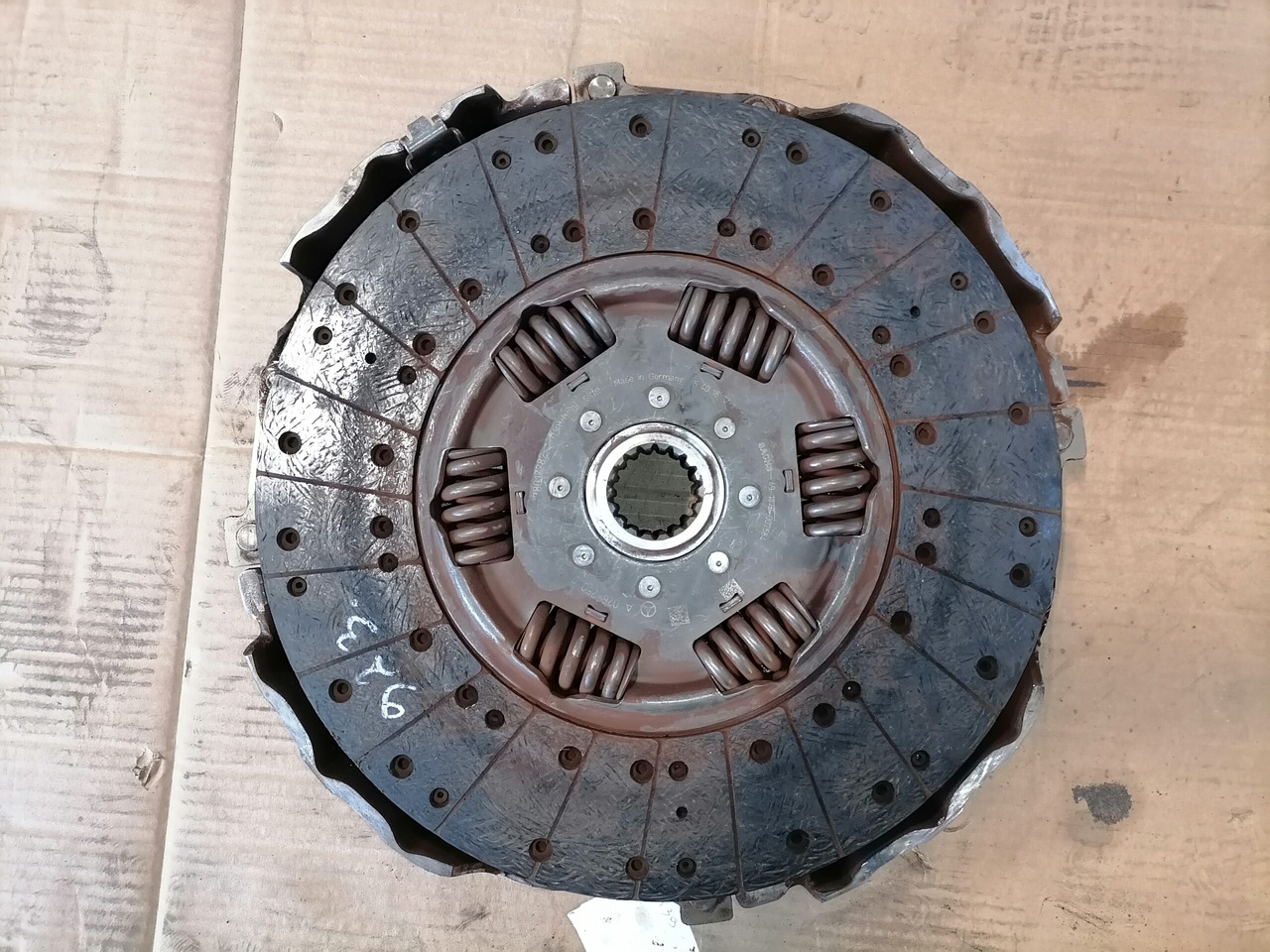 Mercedes-Benz Clutch A0102508804 - Kopling dan suku cadang untuk Truk: gambar 2 Mercedes-Benz Clutch A0102508804 - Kopling dan suku cadang untuk Truk: gambar 2