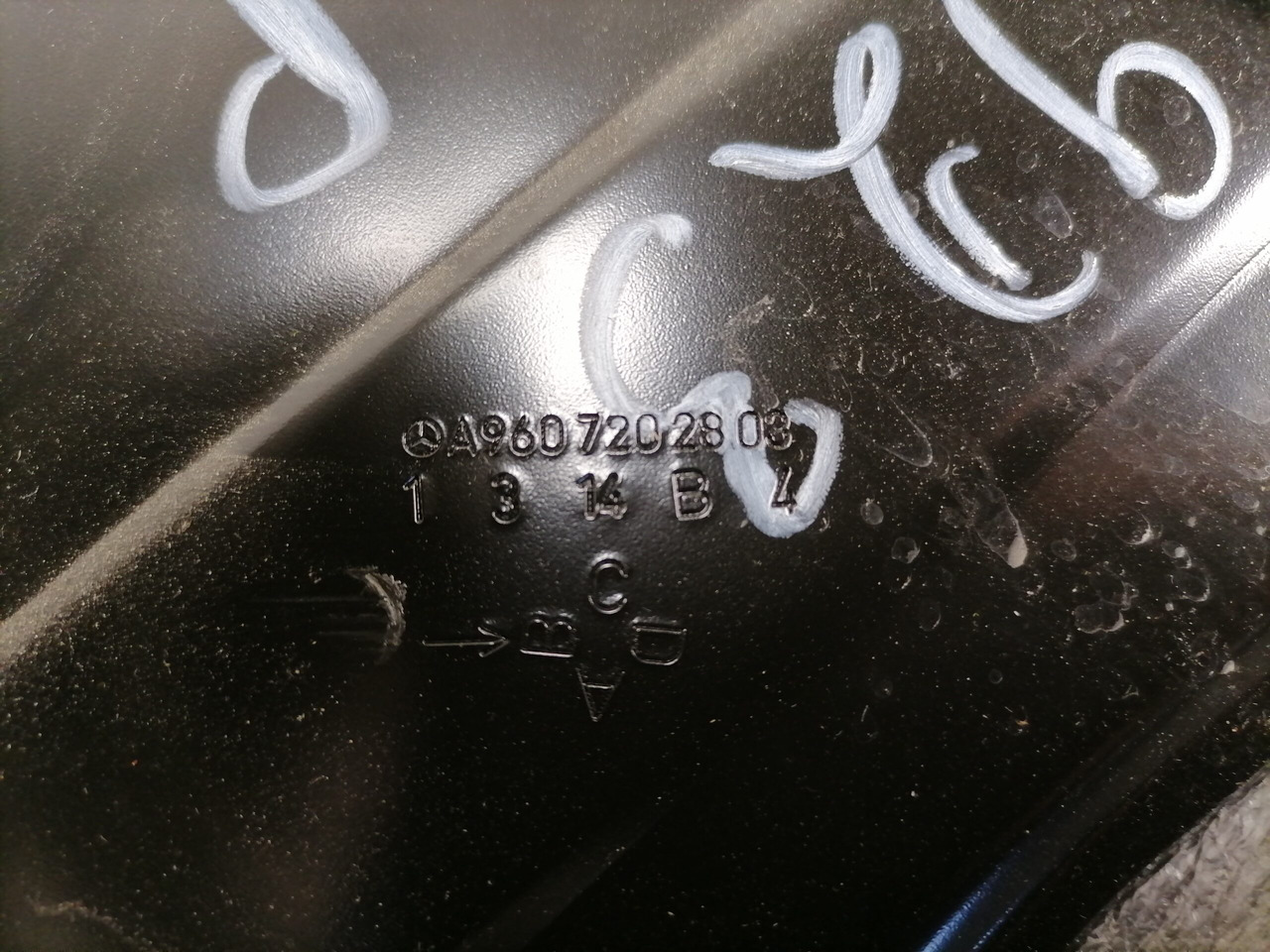 Mercedes-Benz Frame A9607202803 - Pintu dan bagian untuk Truk: gambar 2 Mercedes-Benz Frame A9607202803 - Pintu dan bagian untuk Truk: gambar 2