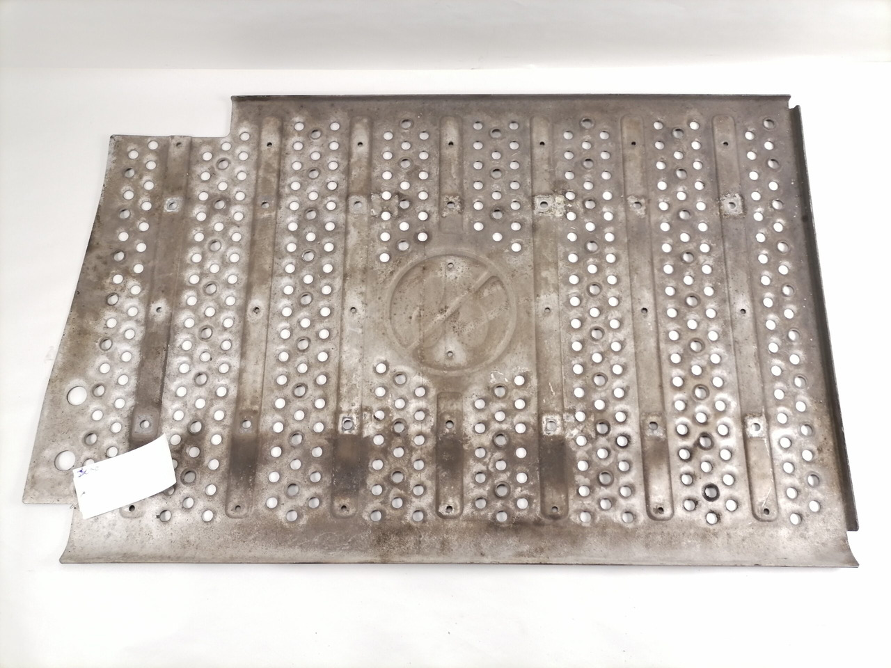 Mercedes-Benz Muffler cover A9604923930 - Knalpot untuk Truk: gambar 3 Mercedes-Benz Muffler cover A9604923930 - Knalpot untuk Truk: gambar 3