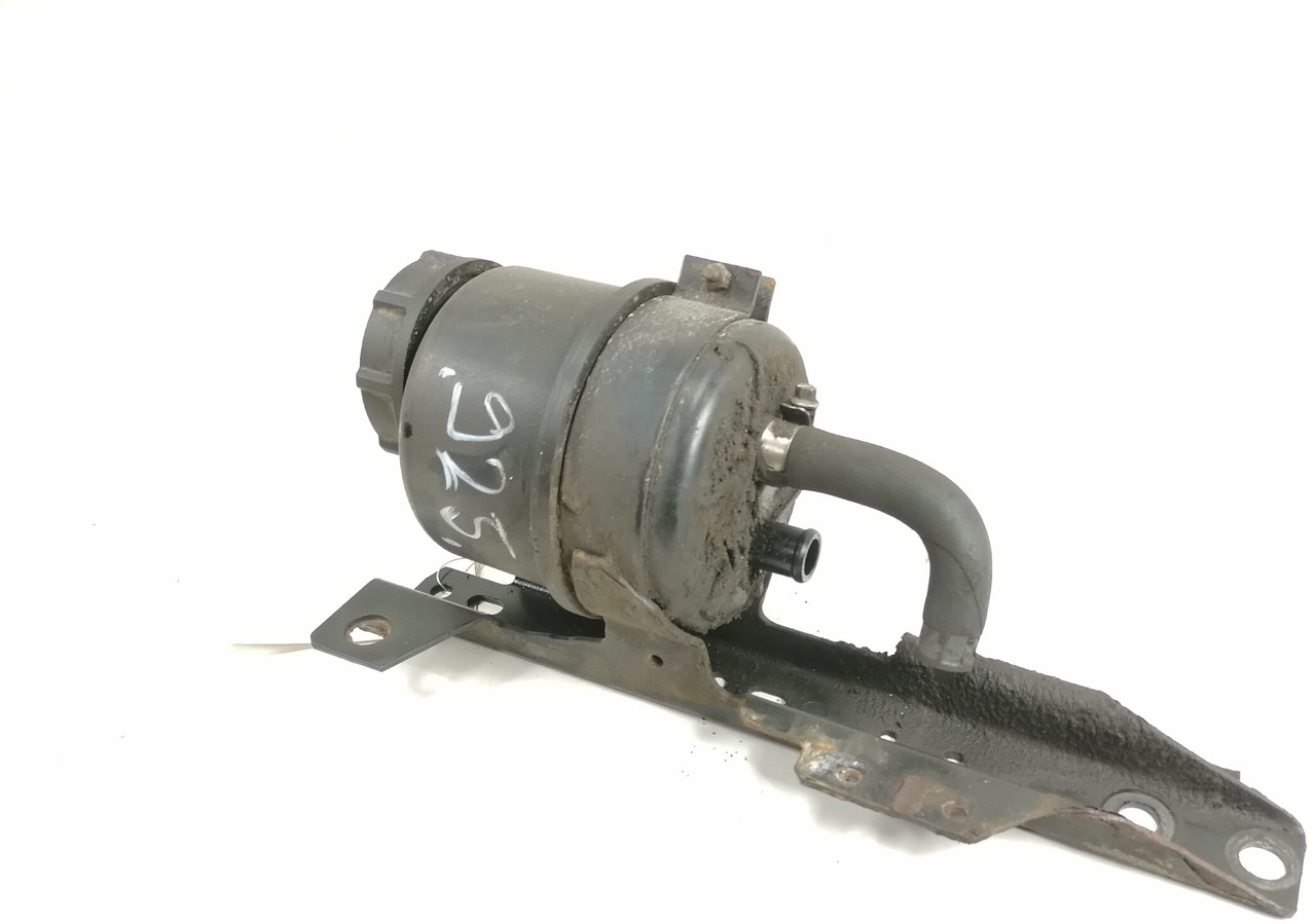 Mercedes-Benz Roolisüsteemi õlimahuti A0004668502 - Selang kemudi untuk Truk: gambar 1 Mercedes-Benz Roolisüsteemi õlimahuti A0004668502 - Selang kemudi untuk Truk: gambar 1