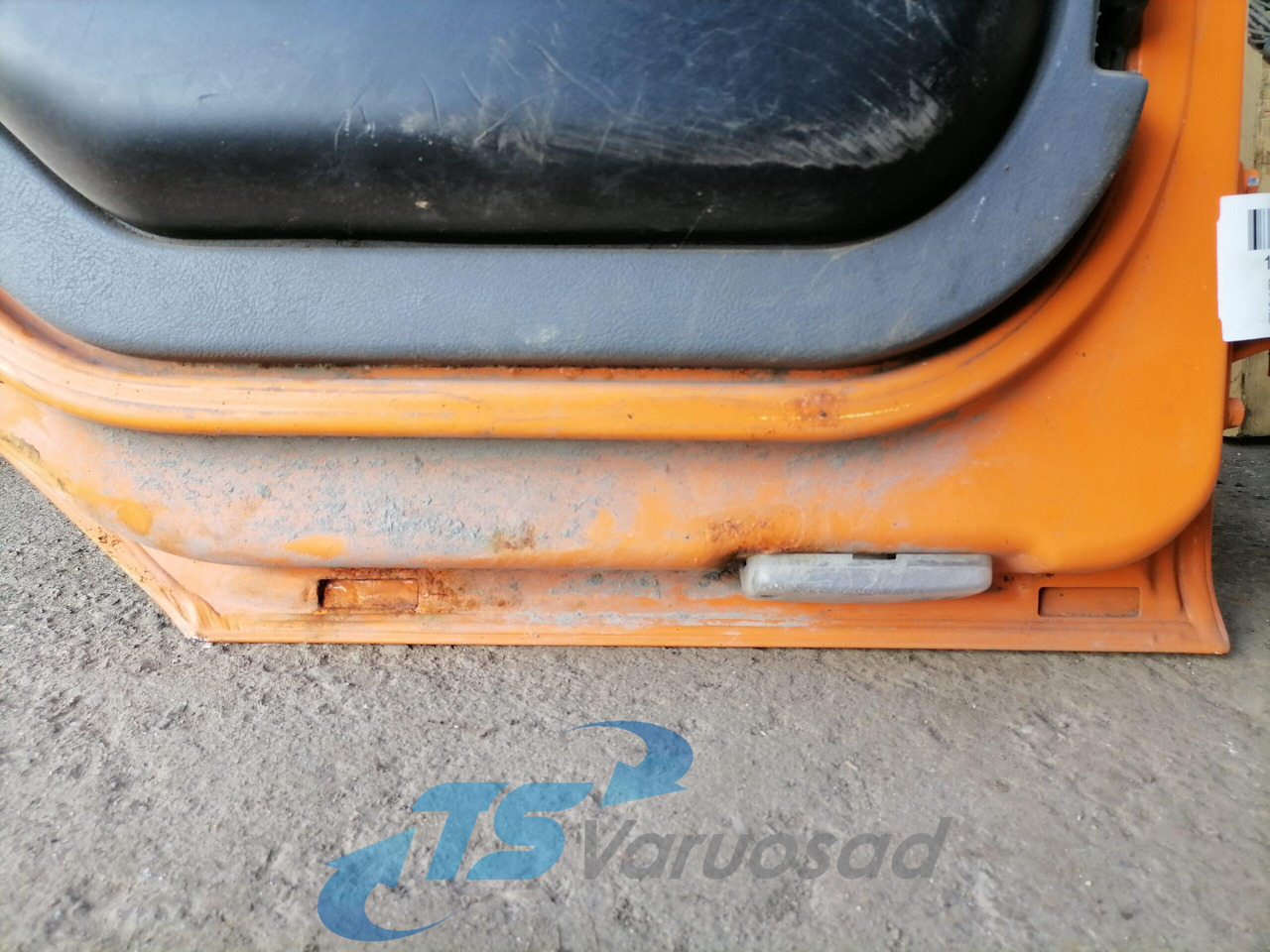 Renault Uks, vasak 5600464823 - Pintu dan bagian untuk Truk: gambar 4 Renault Uks, vasak 5600464823 - Pintu dan bagian untuk Truk: gambar 4