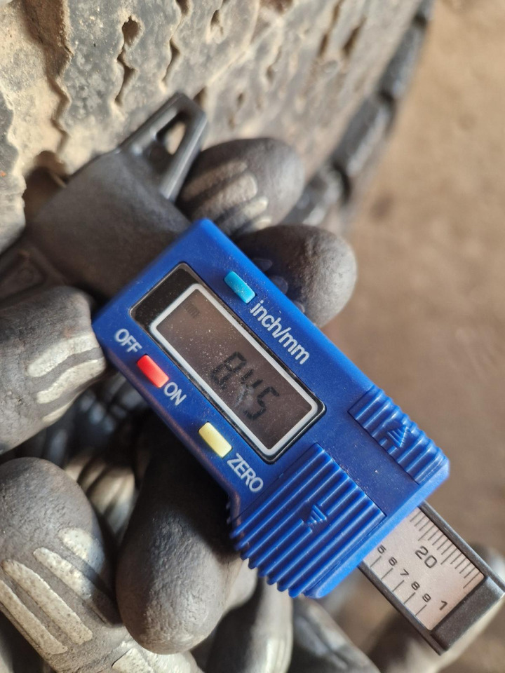 Scania 315/70R22,5 31570R225 - Roda/ Ban untuk Truk: gambar 4 Scania 315/70R22,5 31570R225 - Roda/ Ban untuk Truk: gambar 4