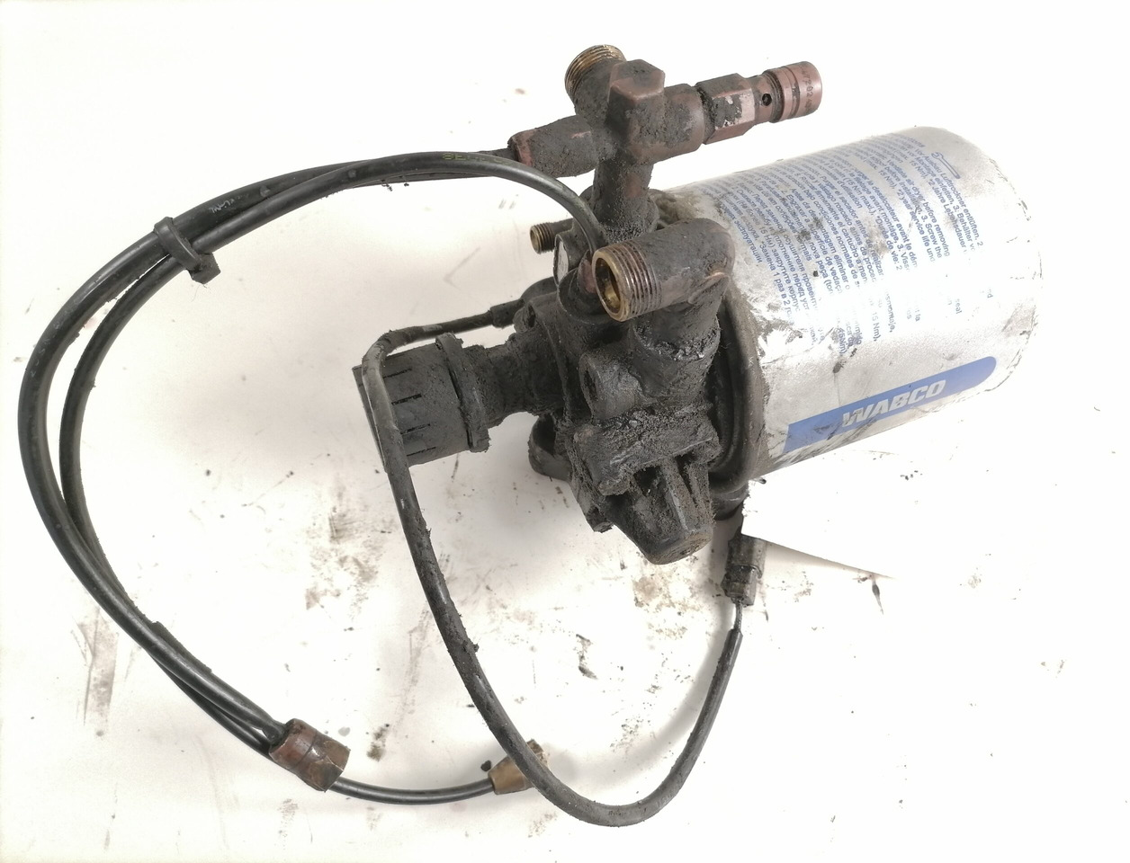 Scania Air dryer 1532140 - Katup rem untuk Truk: gambar 2 Scania Air dryer 1532140 - Katup rem untuk Truk: gambar 2