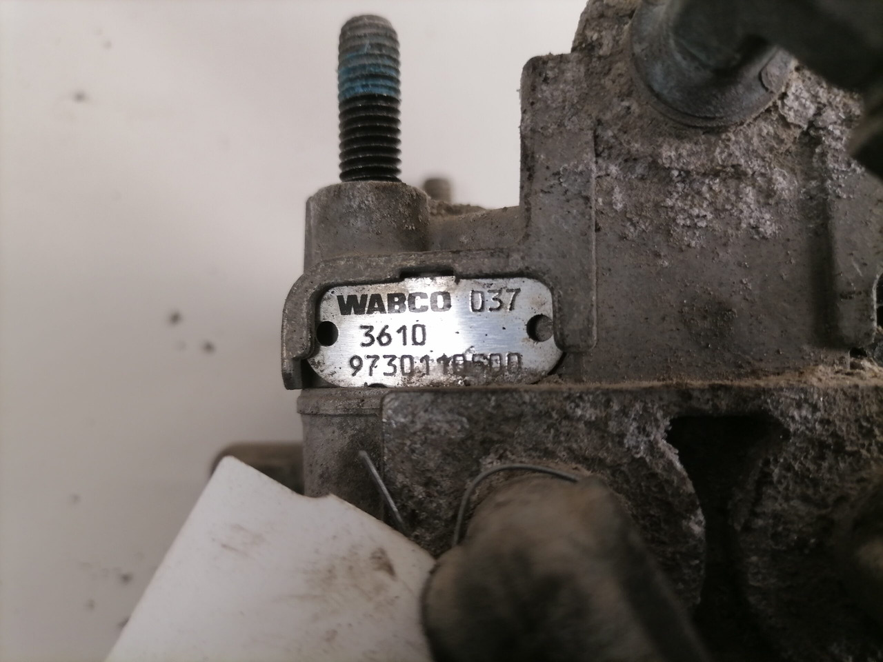 Scania Air pressure control valve 1425183 - Katup rem untuk Truk: gambar 3 Scania Air pressure control valve 1425183 - Katup rem untuk Truk: gambar 3