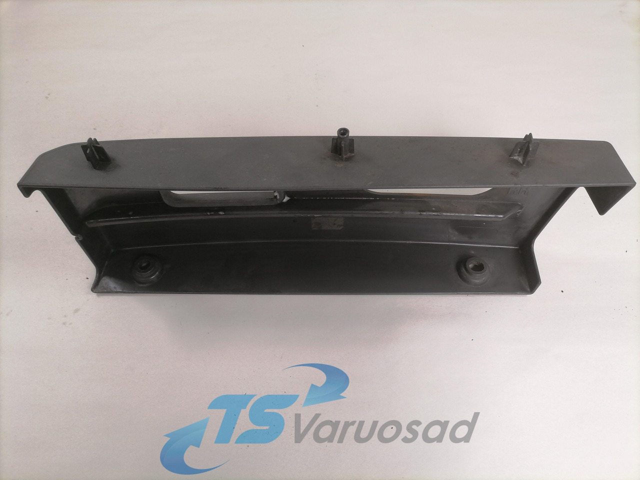 Scania Astmelaua plastik kate, keskmine parem 1501343 - Langkah kaki untuk Truk: gambar 2 Scania Astmelaua plastik kate, keskmine parem 1501343 - Langkah kaki untuk Truk: gambar 2