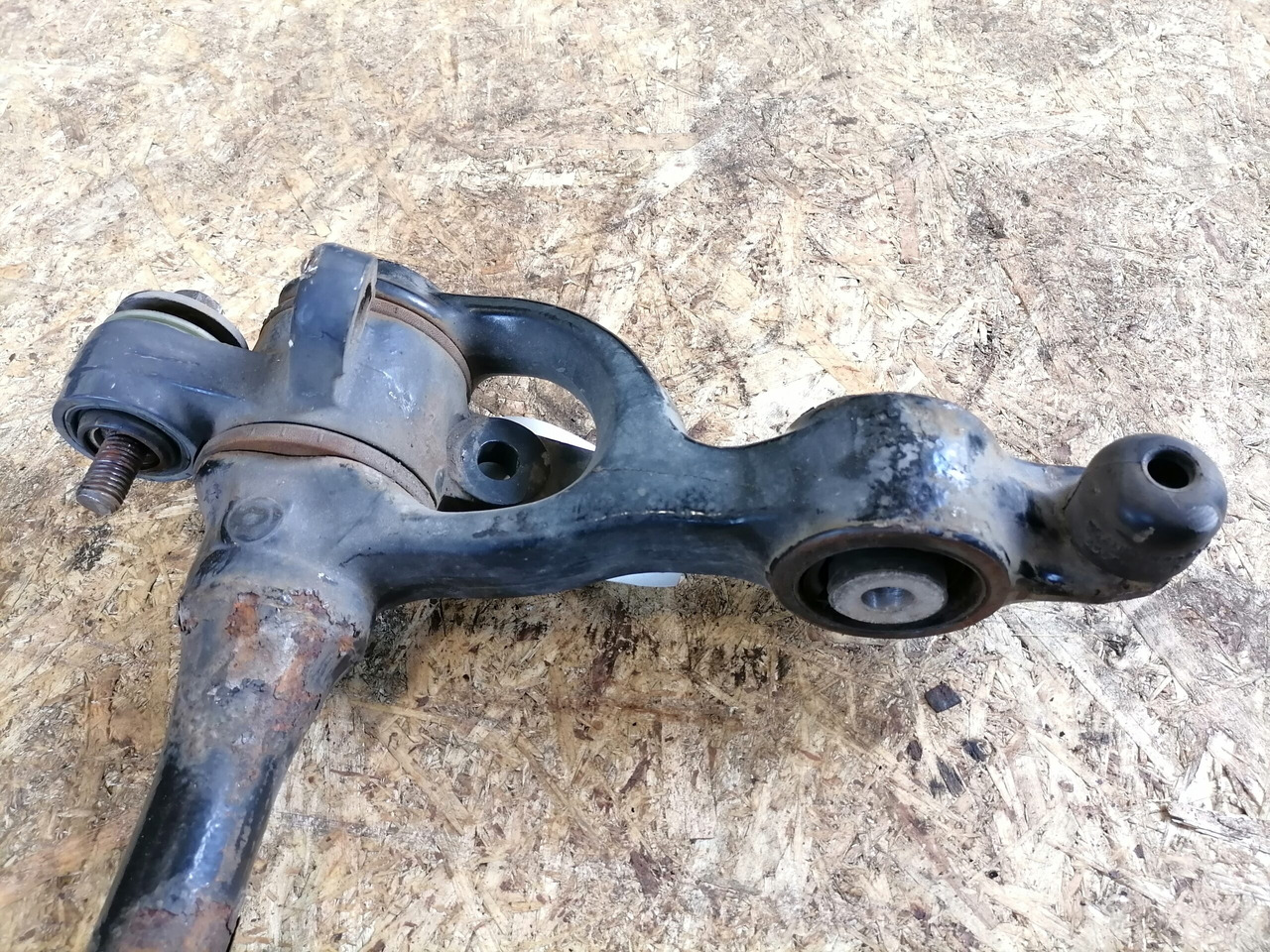 Scania Cab anti-roll bar 1885873 - Suspensi kabin untuk Truk: gambar 4 Scania Cab anti-roll bar 1885873 - Suspensi kabin untuk Truk: gambar 4