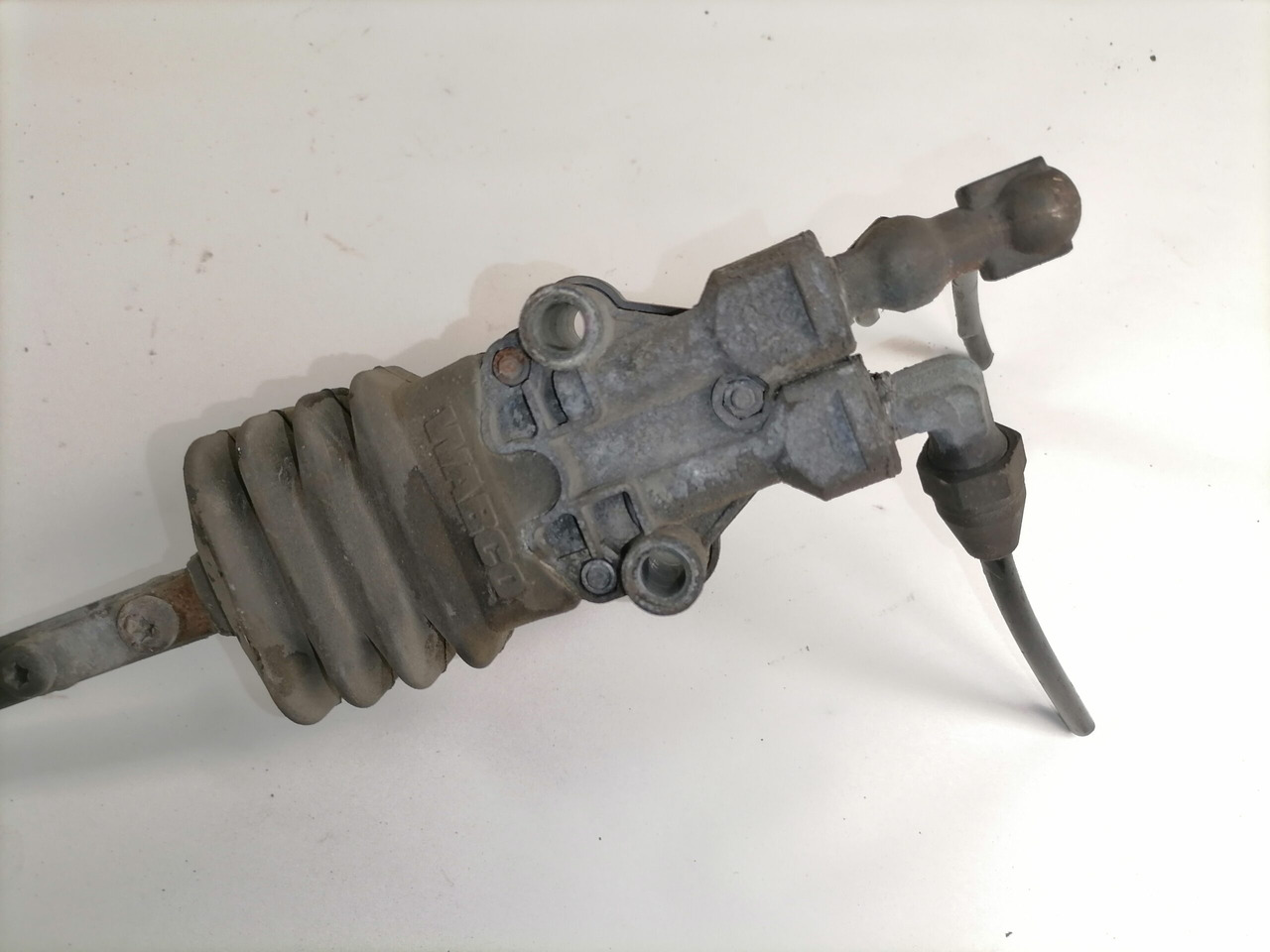 Scania Cab suspension control valve 464007010 - Suspensi kabin untuk Truk: gambar 2 Scania Cab suspension control valve 464007010 - Suspensi kabin untuk Truk: gambar 2