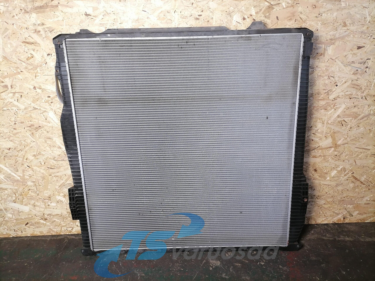 Scania Cooling radiator 1851542 - Radiator untuk Truk: gambar 1 Scania Cooling radiator 1851542 - Radiator untuk Truk: gambar 1