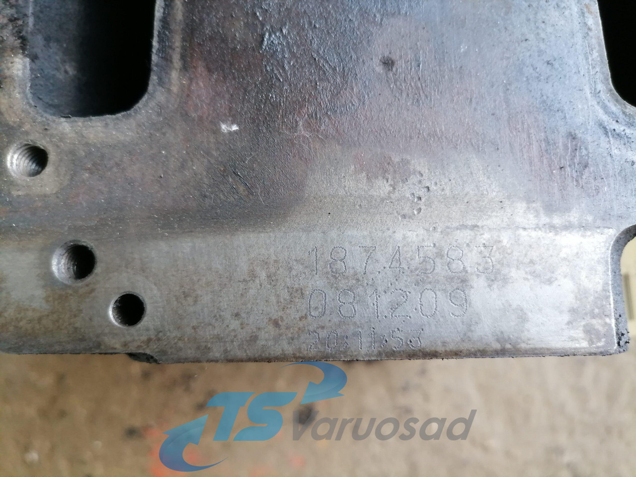 Scania Cylinder head, XPI 1874583 - Kepala silinder untuk Truk: gambar 4 Scania Cylinder head, XPI 1874583 - Kepala silinder untuk Truk: gambar 4