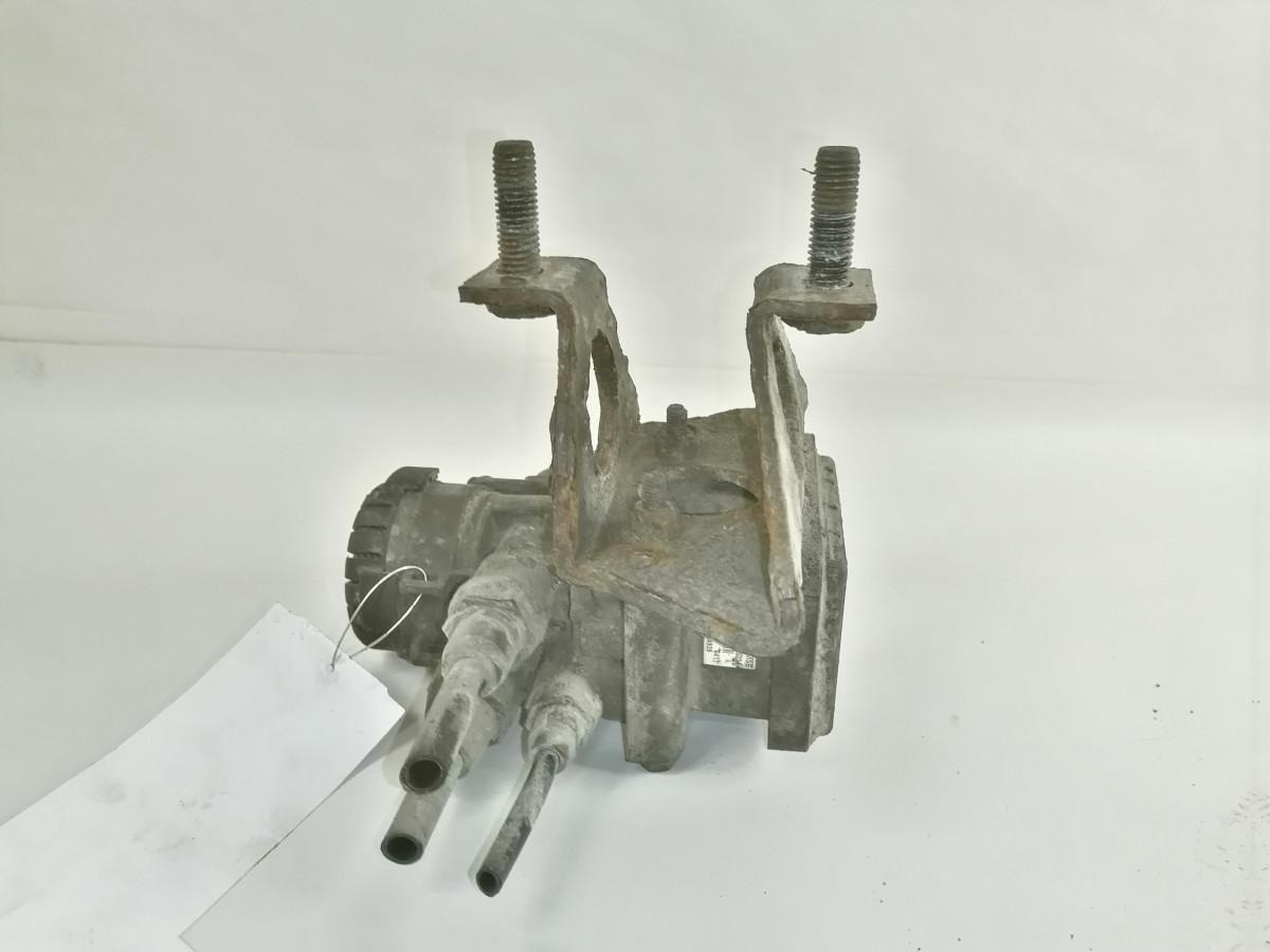 Scania EBS brake valve 1754939 - Katup rem untuk Truk: gambar 4 Scania EBS brake valve 1754939 - Katup rem untuk Truk: gambar 4