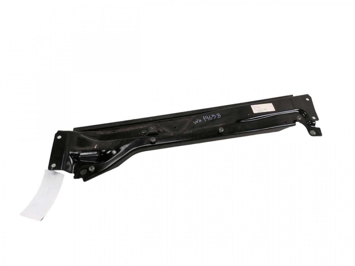 Scania Frame 2045008 - Pintu dan bagian untuk Truk: gambar 1 Scania Frame 2045008 - Pintu dan bagian untuk Truk: gambar 1