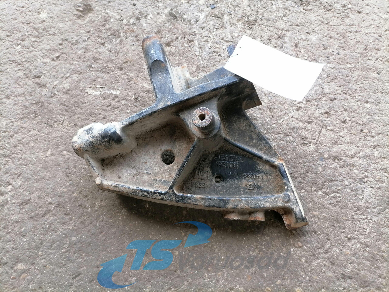 Scania Front bumper carrier 1431601 - Bumper untuk Truk: gambar 1 Scania Front bumper carrier 1431601 - Bumper untuk Truk: gambar 1