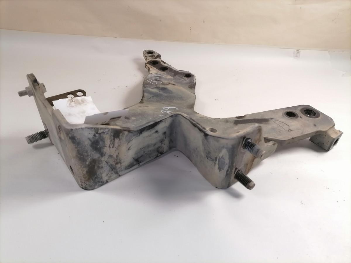 Scania Front bumper carrier 1802161 - Bumper untuk Truk: gambar 4 Scania Front bumper carrier 1802161 - Bumper untuk Truk: gambar 4