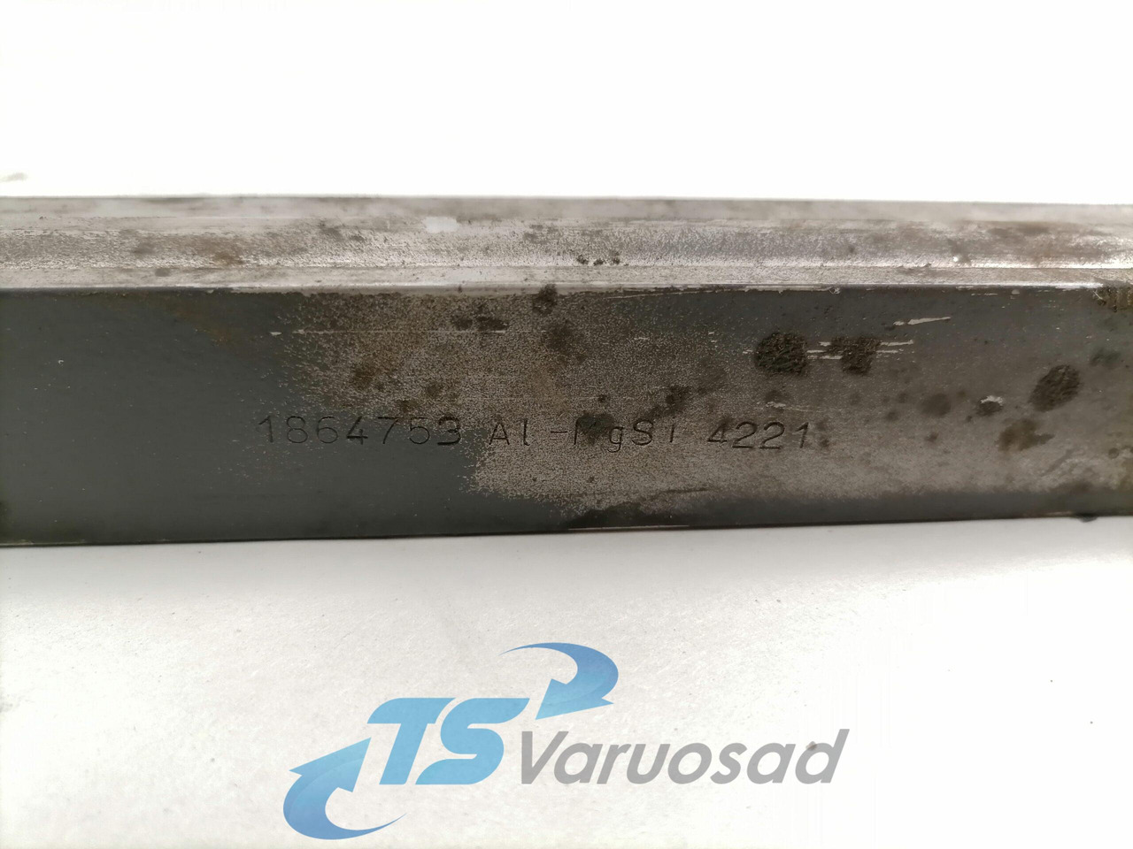 Scania Fuel mainfold 1864753 - Sistem bahan bakar untuk Truk: gambar 4 Scania Fuel mainfold 1864753 - Sistem bahan bakar untuk Truk: gambar 4