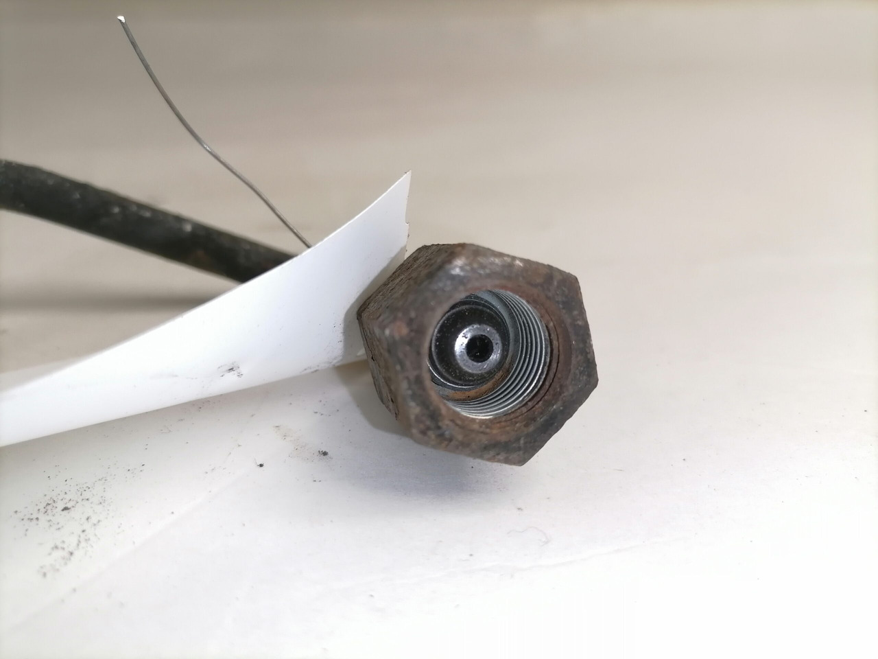 Scania Fuel pipe 1743982 - Sistem bahan bakar untuk Truk: gambar 3 Scania Fuel pipe 1743982 - Sistem bahan bakar untuk Truk: gambar 3