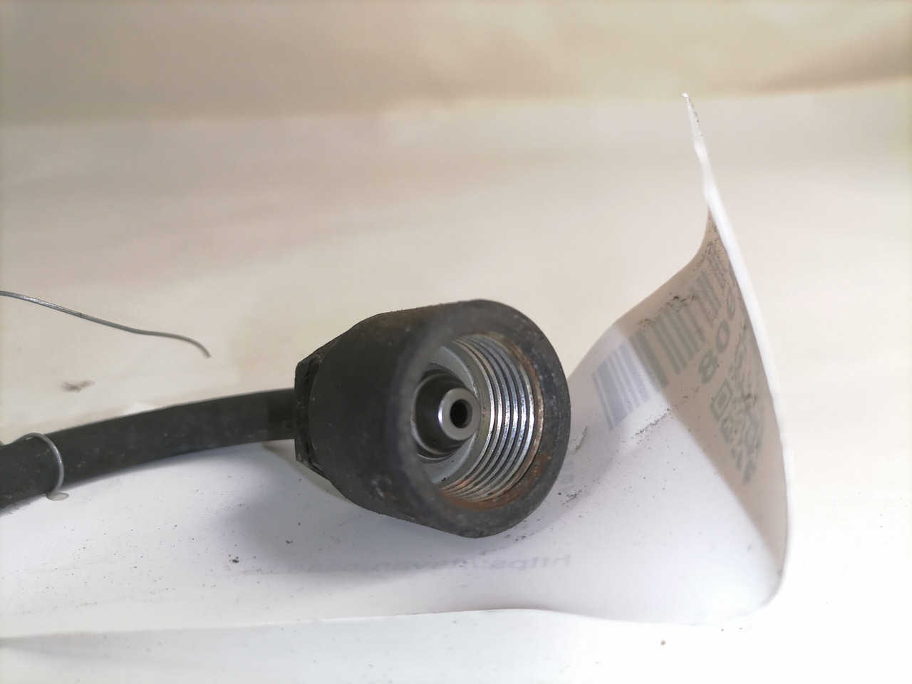 Scania Fuel pipe 1860541 - Sistem bahan bakar untuk Truk: gambar 3 Scania Fuel pipe 1860541 - Sistem bahan bakar untuk Truk: gambar 3