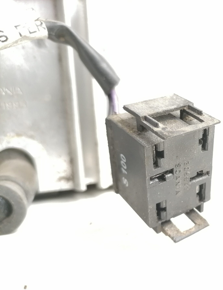 Scania Gear control 1434027 - Gearbox dan bagiannya untuk Truk: gambar 5 Scania Gear control 1434027 - Gearbox dan bagiannya untuk Truk: gambar 5