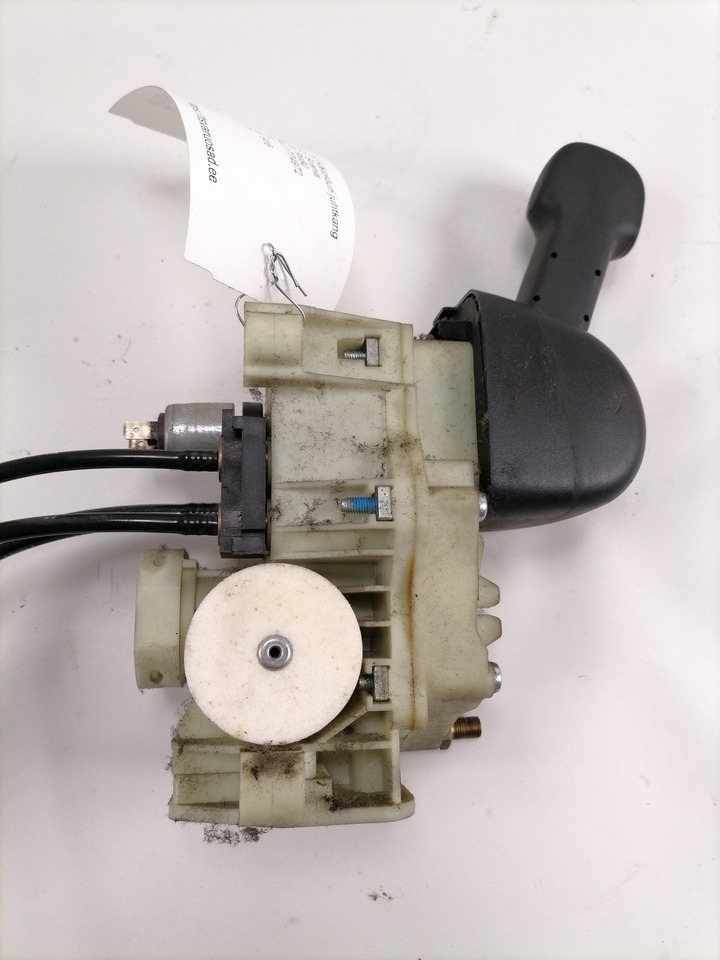 Scania Handbrake control lever 1774972 - Bagian universal untuk Truk: gambar 3 Scania Handbrake control lever 1774972 - Bagian universal untuk Truk: gambar 3