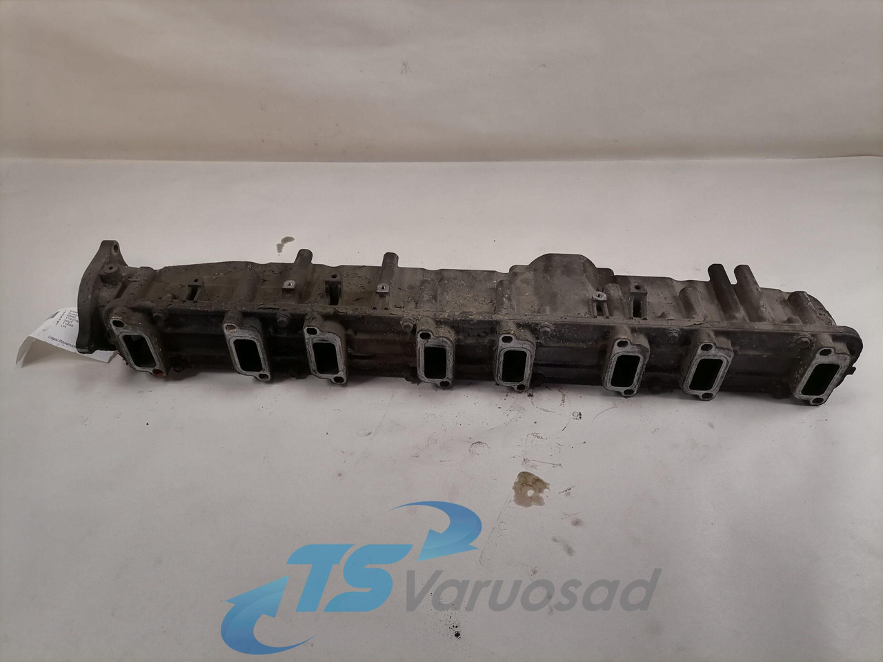 Scania Intake mainfold 1740198 - Manifold masuk untuk Truk: gambar 2 Scania Intake mainfold 1740198 - Manifold masuk untuk Truk: gambar 2