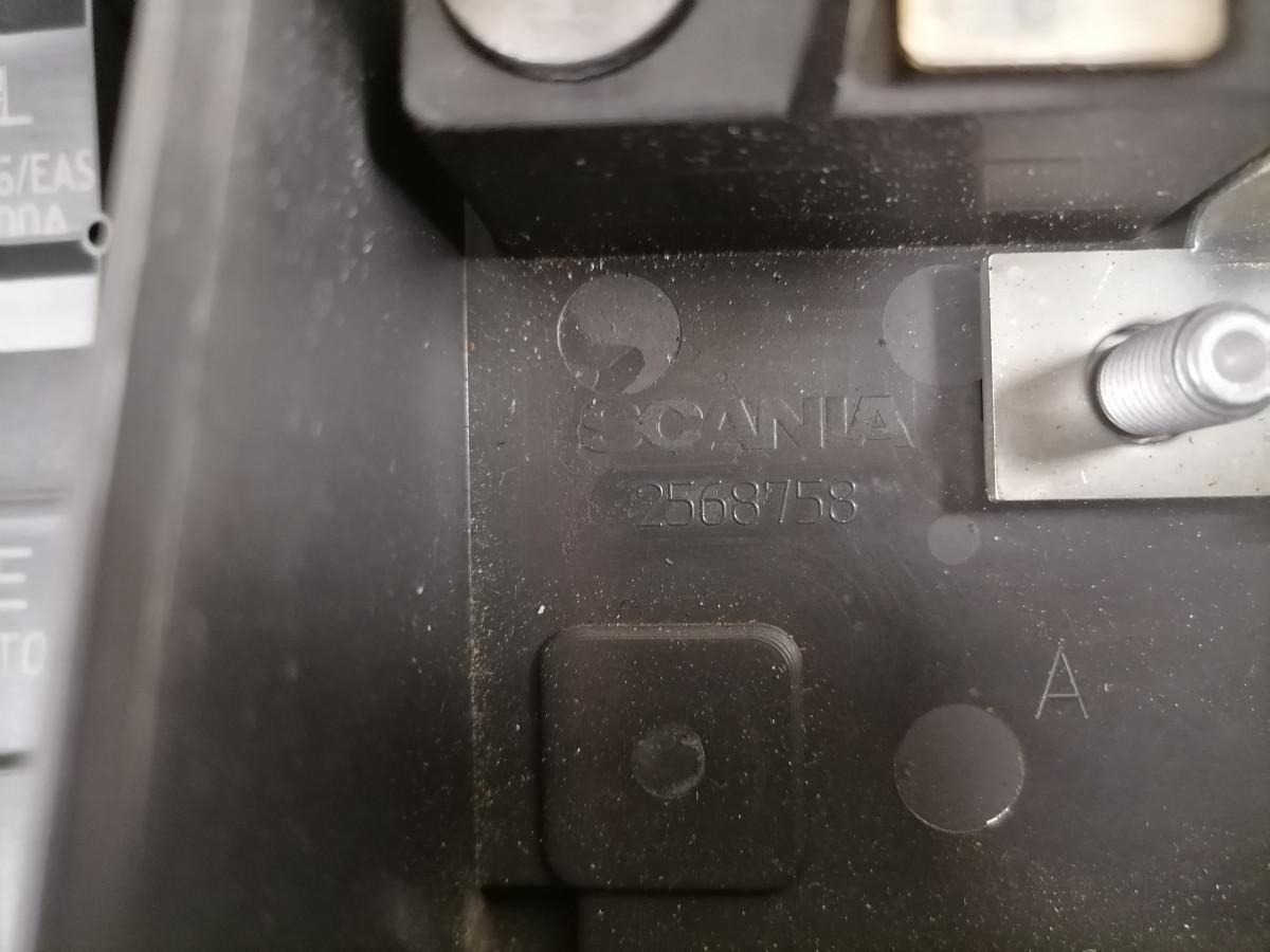 Scania Kaitsmekarp 2844404 - Sekring untuk Truk: gambar 4 Scania Kaitsmekarp 2844404 - Sekring untuk Truk: gambar 4