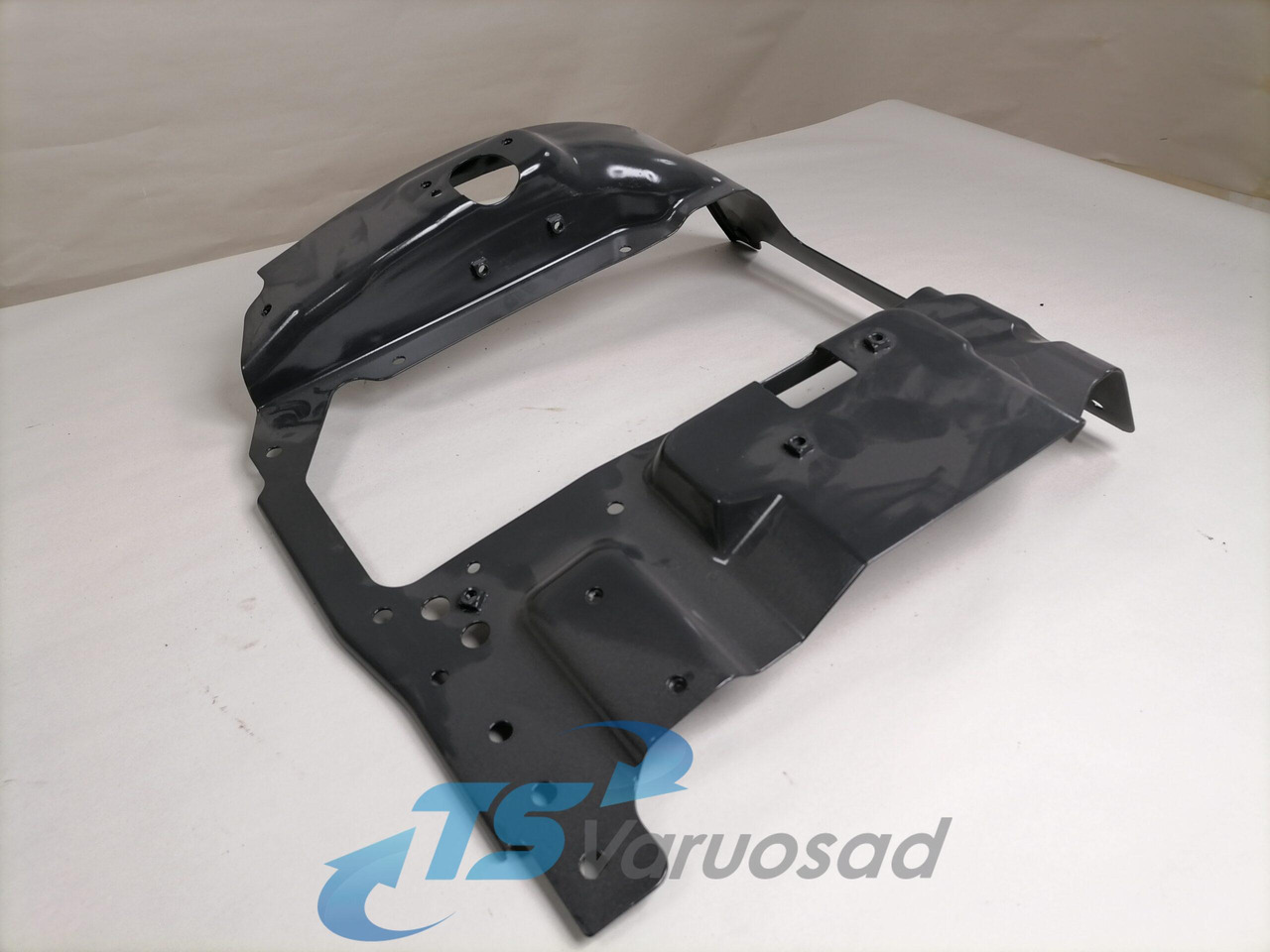Scania Light bracket 2124019 - Cahaya/ Pencahayaan untuk Truk: gambar 2 Scania Light bracket 2124019 - Cahaya/ Pencahayaan untuk Truk: gambar 2