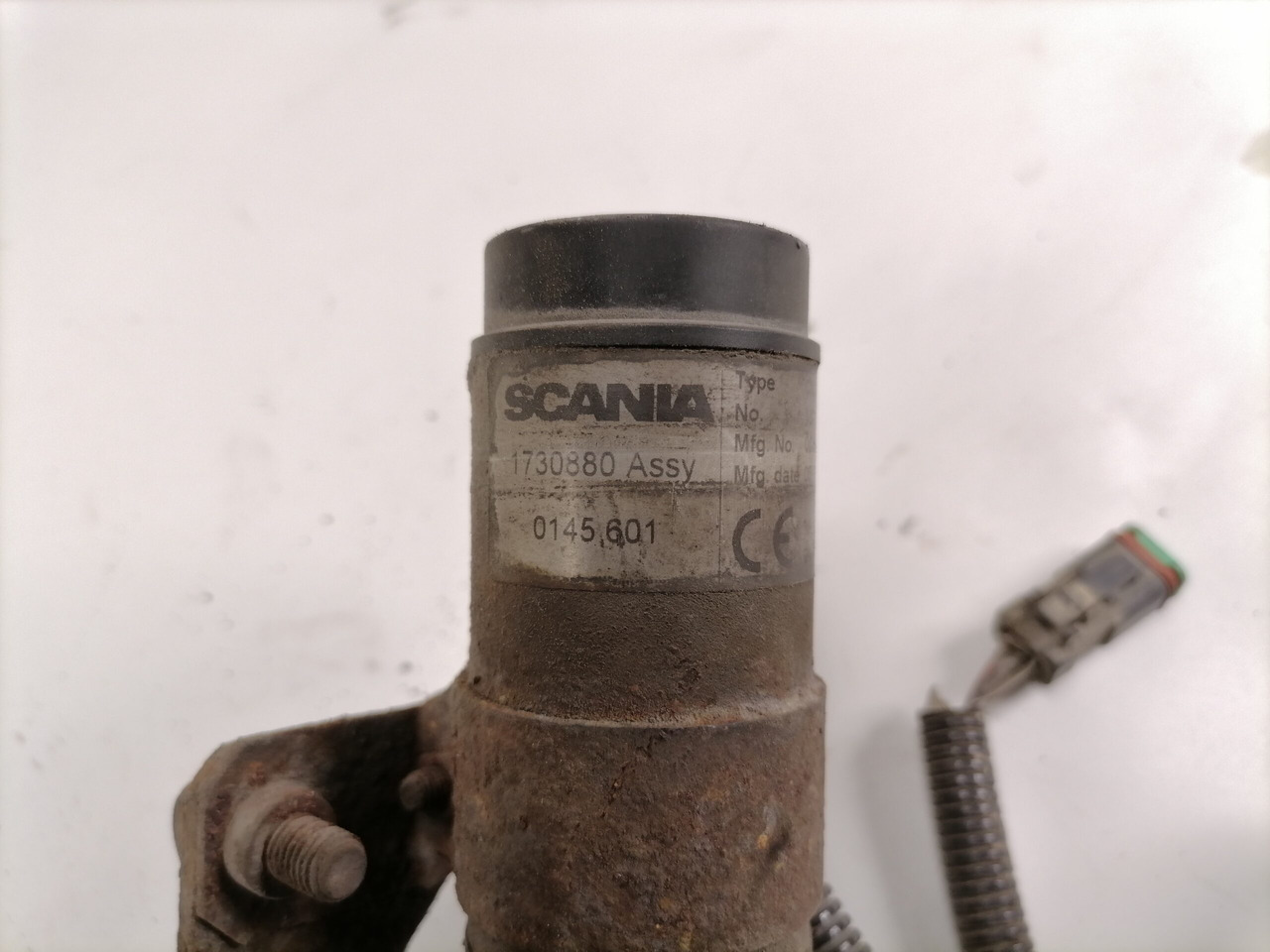 Scania Lisasoojendi jahutusvedeliku pump 1730880 - Pemanasan/ Ventilasi untuk Truk: gambar 4 Scania Lisasoojendi jahutusvedeliku pump 1730880 - Pemanasan/ Ventilasi untuk Truk: gambar 4