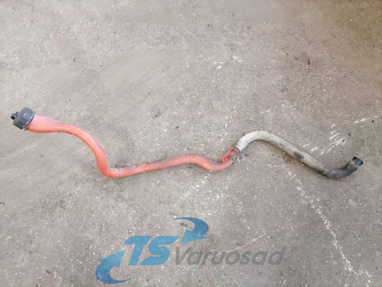 Scania Oil pipe 1724875 - Suku Cadang Mesin untuk Truk: gambar 2 Scania Oil pipe 1724875 - Suku Cadang Mesin untuk Truk: gambar 2