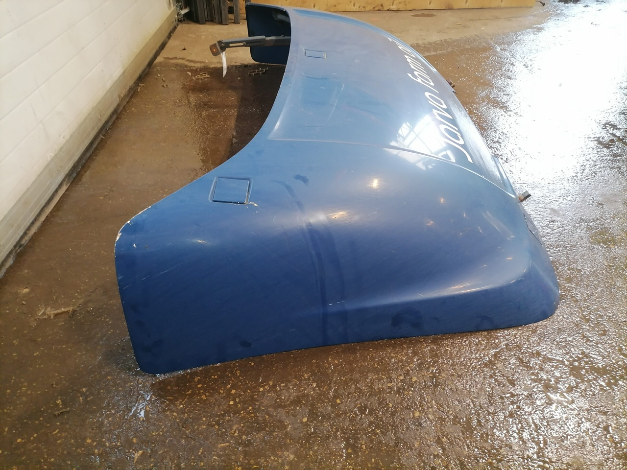 Scania Scania cab wind deflector, roof 1757973 - Aerodinamika/ Spoiler untuk Truk: gambar 4 Scania Scania cab wind deflector, roof 1757973 - Aerodinamika/ Spoiler untuk Truk: gambar 4