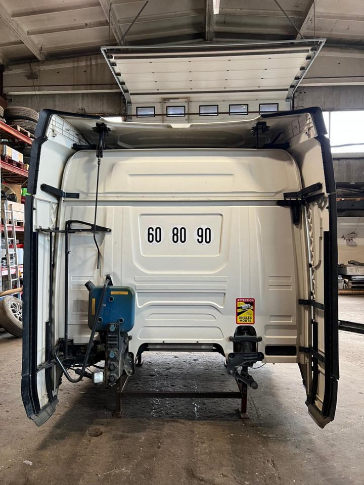 Scania Scania kabiin CR20N CR20N - Kabin dan interior untuk Truk: gambar 3 Scania Scania kabiin CR20N CR20N - Kabin dan interior untuk Truk: gambar 3