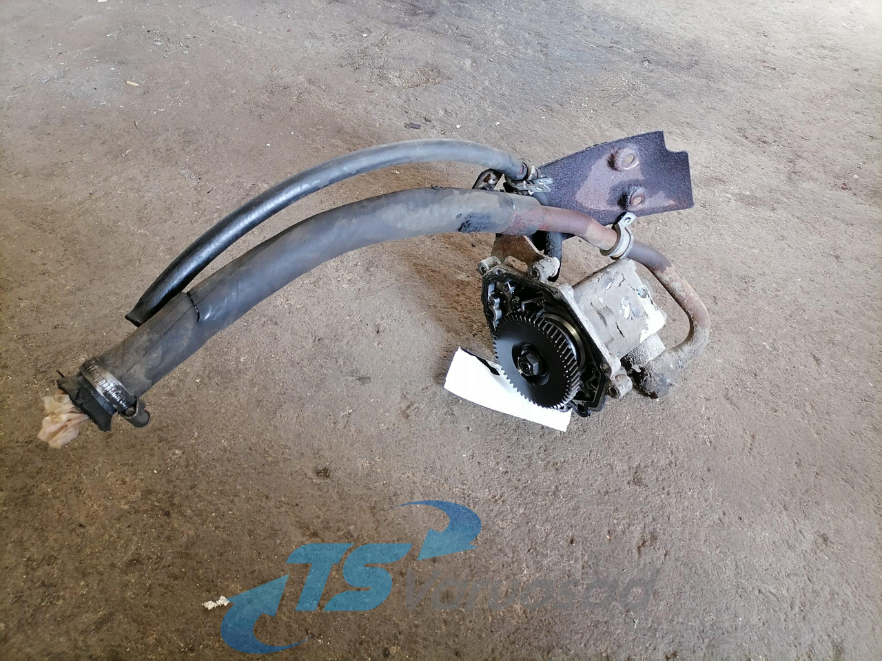 Scania Steering hydraulic pump 1457710 - Pompa kemudi untuk Truk: gambar 1 Scania Steering hydraulic pump 1457710 - Pompa kemudi untuk Truk: gambar 1