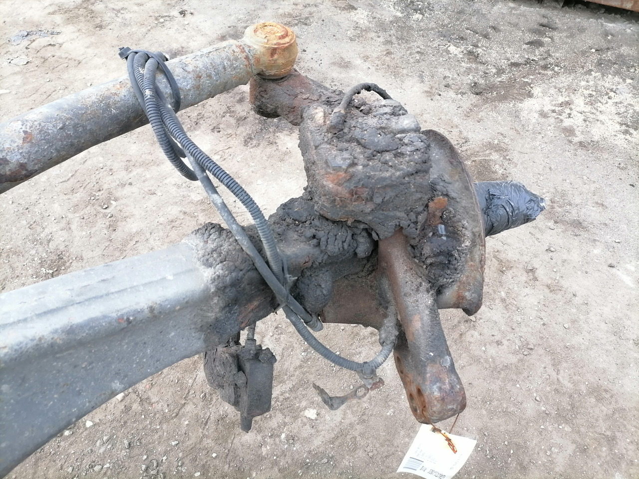 Scania Steering knuckle 1895937 - Poros dan bagian untuk Truk: gambar 3 Scania Steering knuckle 1895937 - Poros dan bagian untuk Truk: gambar 3