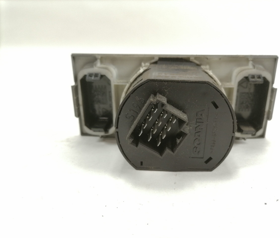 Scania Switch 1899842 - Kabin untuk Truk: gambar 2 Scania Switch 1899842 - Kabin untuk Truk: gambar 2