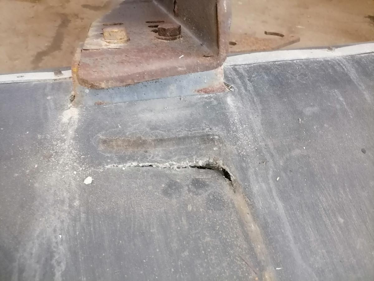 Scania Tagumine kaitseraud 1850158 - Bumper untuk Truk: gambar 4 Scania Tagumine kaitseraud 1850158 - Bumper untuk Truk: gambar 4