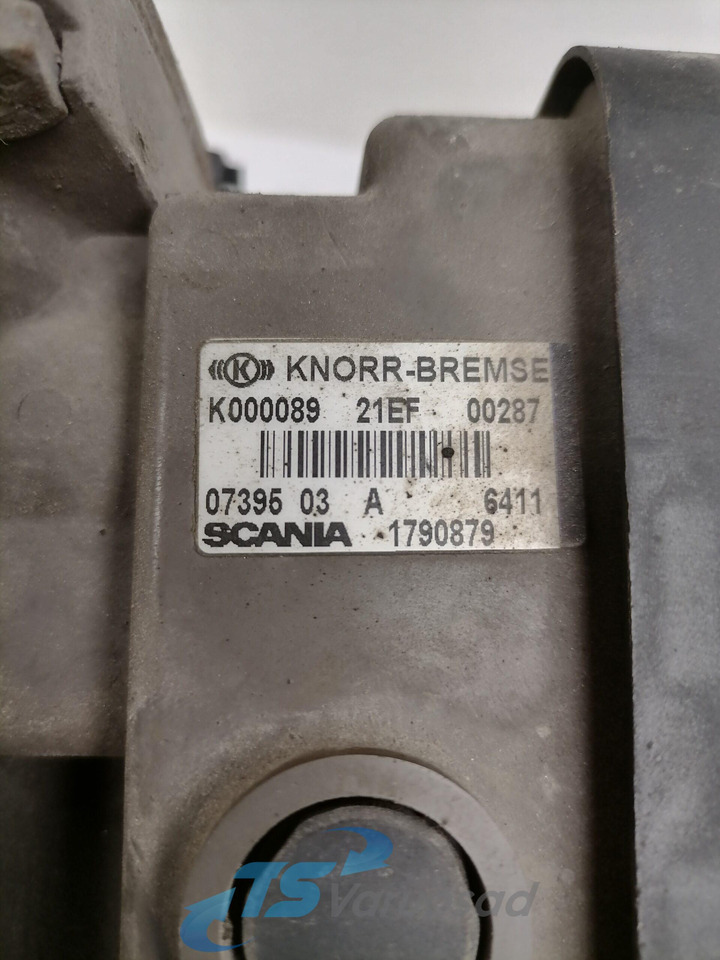 Scania Trailer brake pressure control 1790879 - Katup rem untuk Truk: gambar 2 Scania Trailer brake pressure control 1790879 - Katup rem untuk Truk: gambar 2