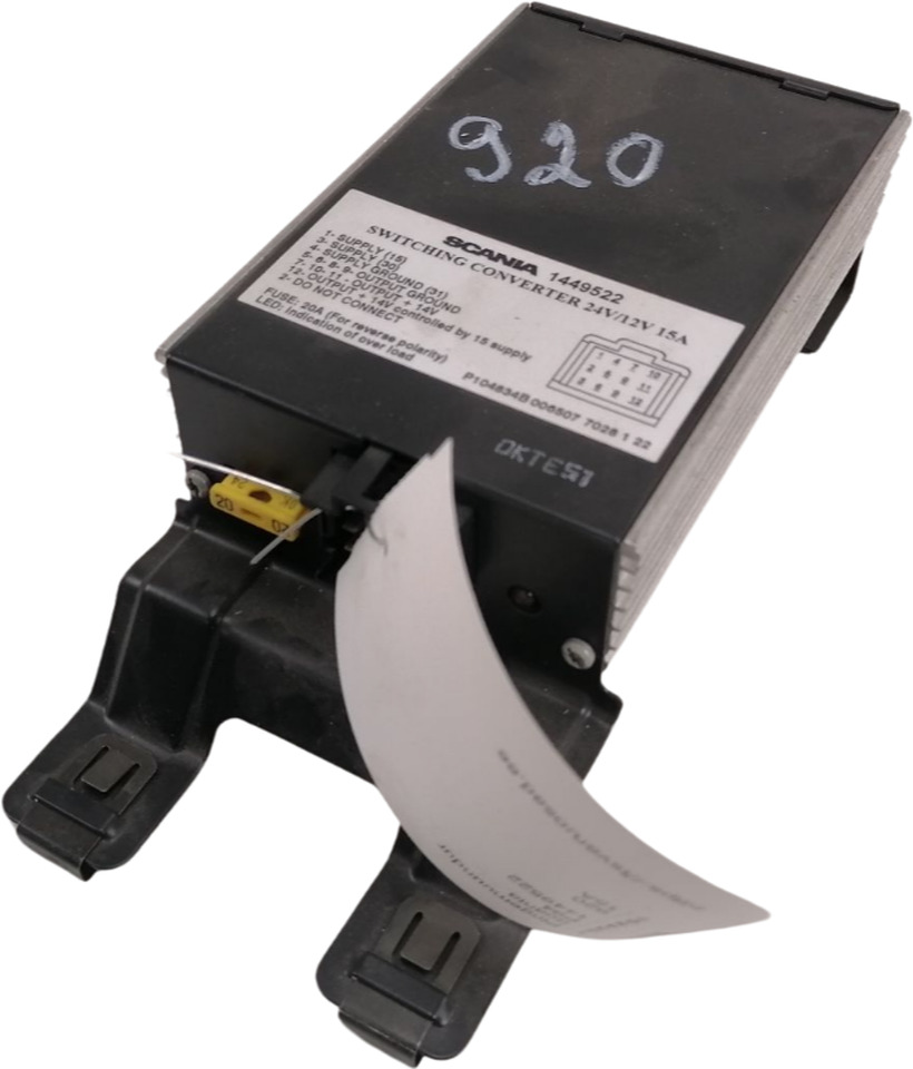 Scania Voltage converter 1449522 - Sistem listrik untuk Truk: gambar 1 Scania Voltage converter 1449522 - Sistem listrik untuk Truk: gambar 1