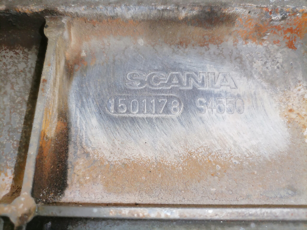 Scania engine side cover 1501178 - Suku Cadang Mesin untuk Truk: gambar 4 Scania engine side cover 1501178 - Suku Cadang Mesin untuk Truk: gambar 4