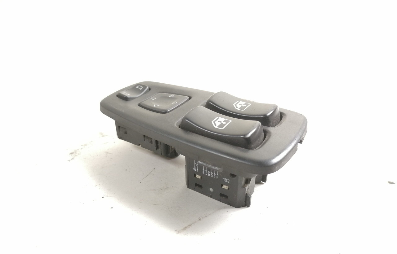 Scania switch 1863514 - Kabin untuk Truk: gambar 1 Scania switch 1863514 - Kabin untuk Truk: gambar 1