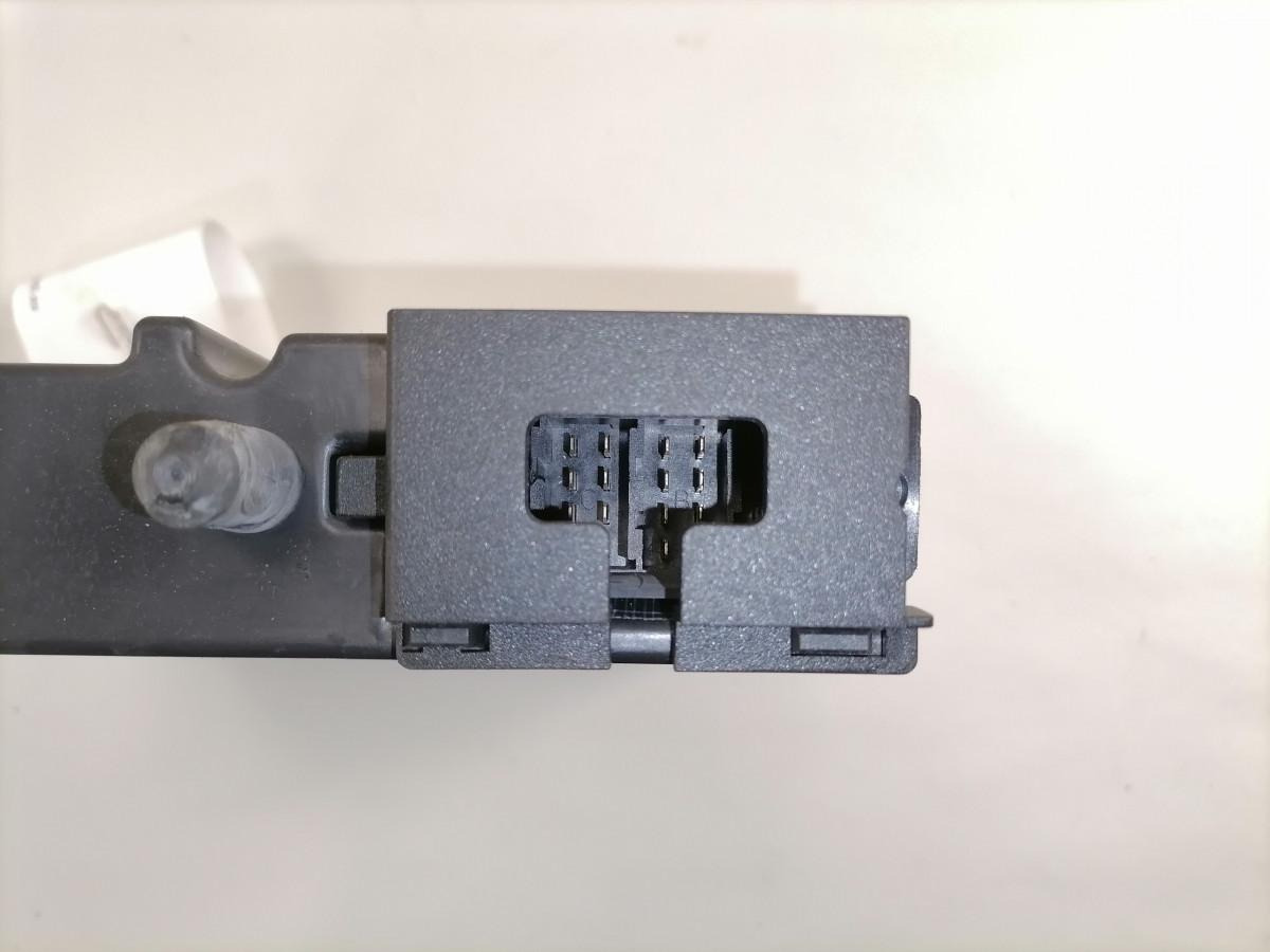 Scania tachograph 2621563 - Tachographs untuk Truk: gambar 4 Scania tachograph 2621563 - Tachographs untuk Truk: gambar 4