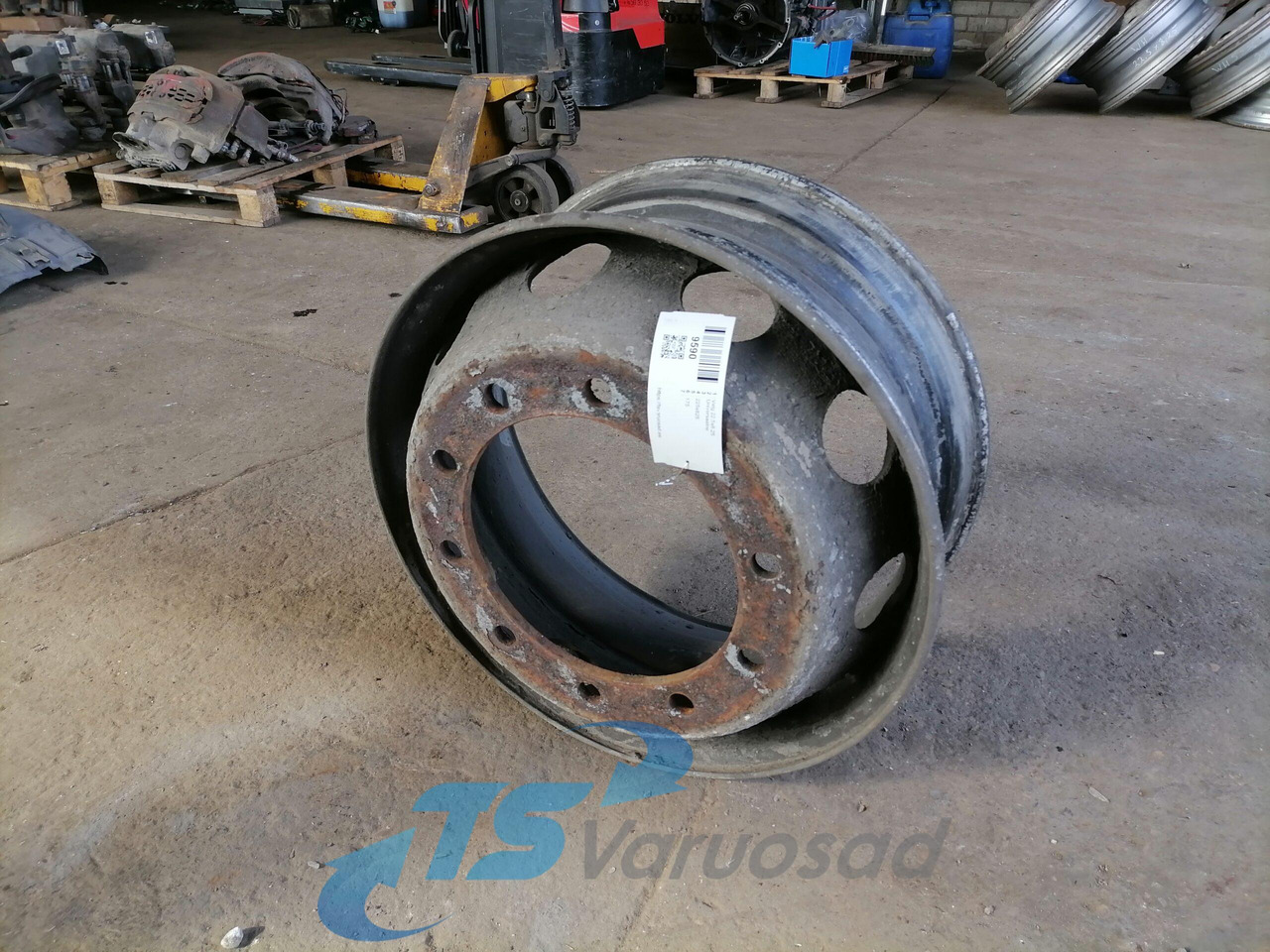 Universaalne Velg 22.5x8.25 225x825 - Roda/ Ban untuk Truk: gambar 1 Universaalne Velg 22.5x8.25 225x825 - Roda/ Ban untuk Truk: gambar 1