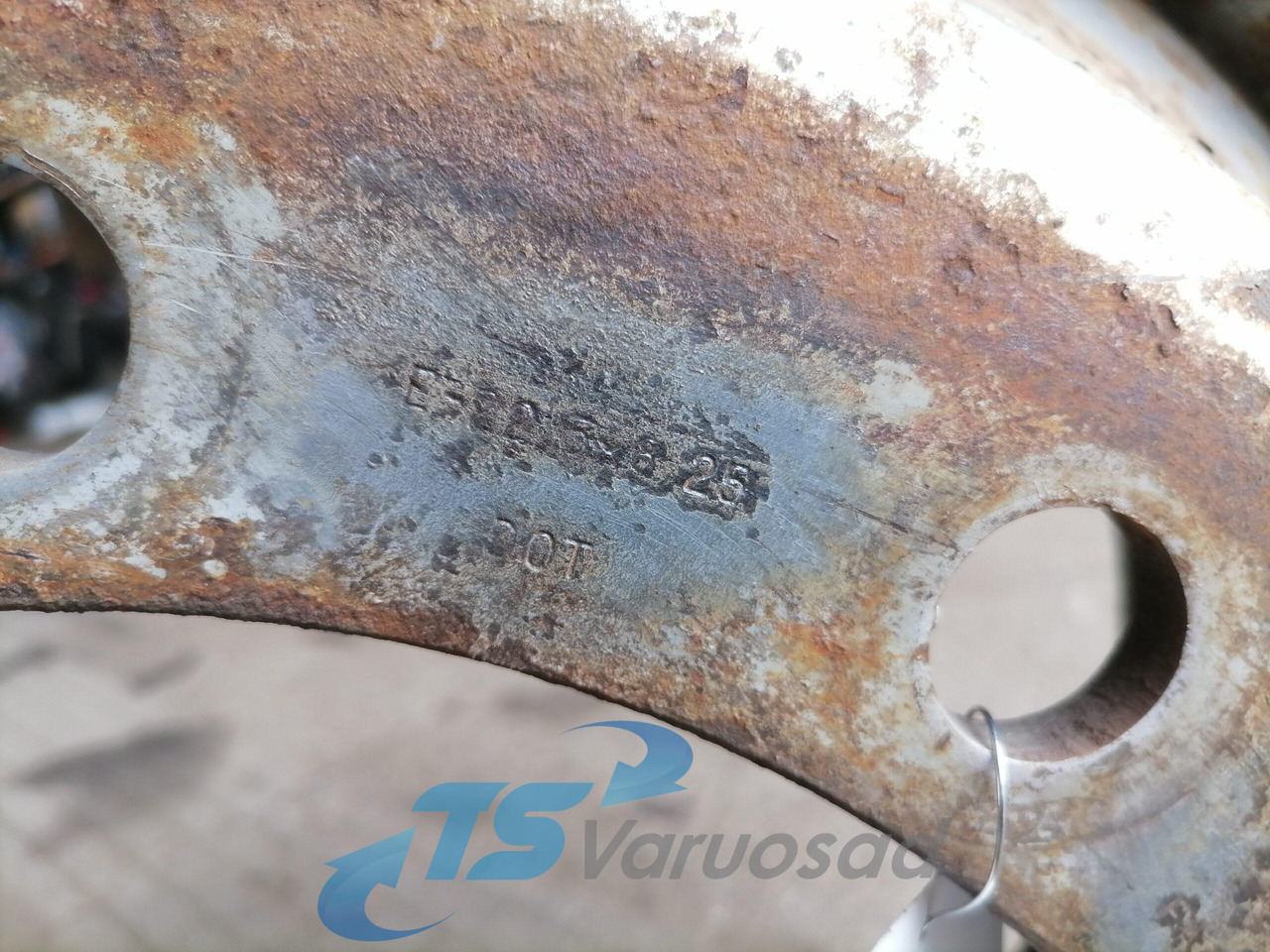 Universaalne Velg 22.5x8.25 225x825 - Roda/ Ban untuk Truk: gambar 5 Universaalne Velg 22.5x8.25 225x825 - Roda/ Ban untuk Truk: gambar 5