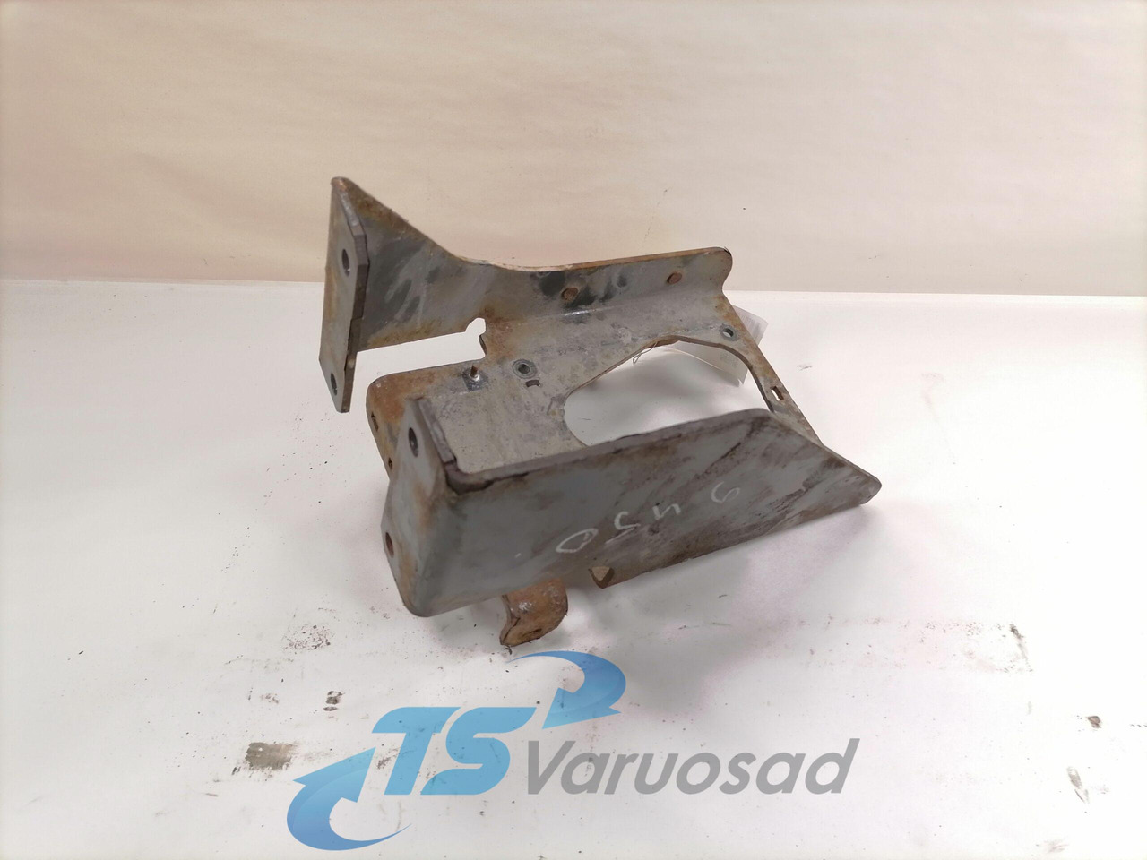 Volvo ADBlue pumba kandur 20756283 - Sistem bahan bakar untuk Truk: gambar 3 Volvo ADBlue pumba kandur 20756283 - Sistem bahan bakar untuk Truk: gambar 3