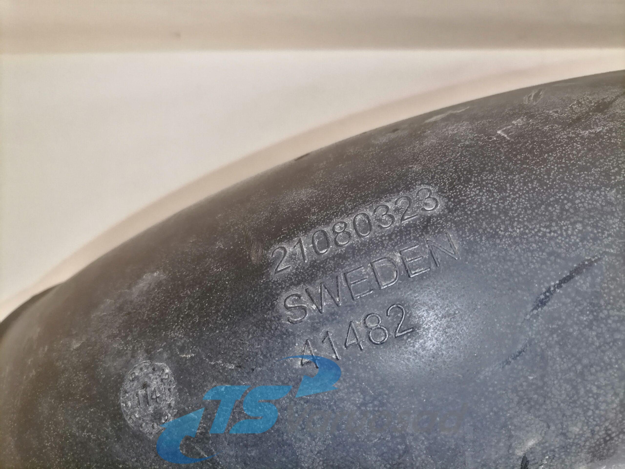 Volvo Air intake 21080323 - Sistem pemasukan udara untuk Truk: gambar 5 Volvo Air intake 21080323 - Sistem pemasukan udara untuk Truk: gambar 5