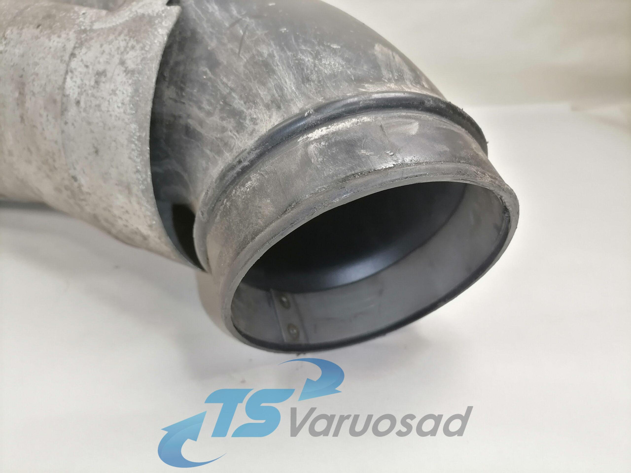 Volvo Air intake 21080323 - Sistem pemasukan udara untuk Truk: gambar 2 Volvo Air intake 21080323 - Sistem pemasukan udara untuk Truk: gambar 2