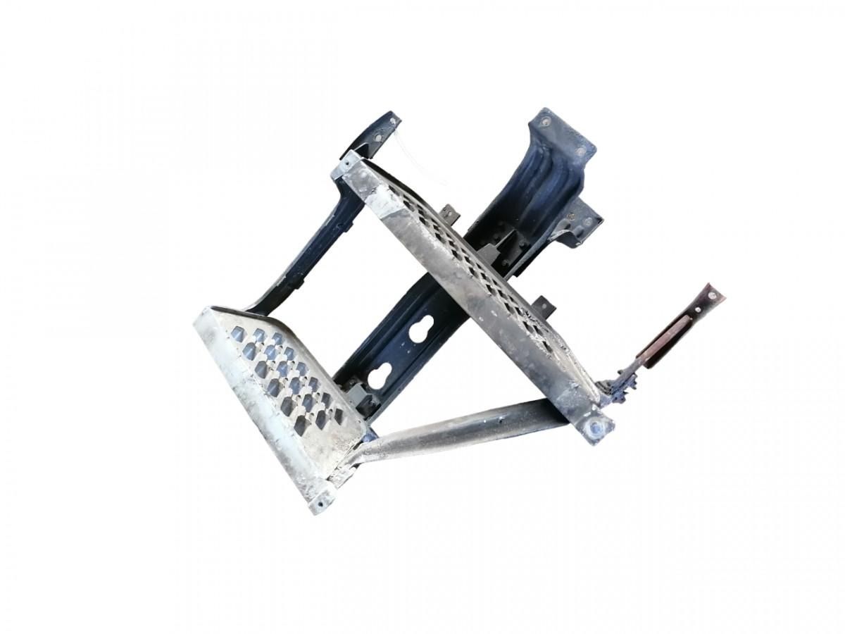 Volvo Boarding step unit 82142327 - Langkah kaki untuk Truk: gambar 1 Volvo Boarding step unit 82142327 - Langkah kaki untuk Truk: gambar 1
