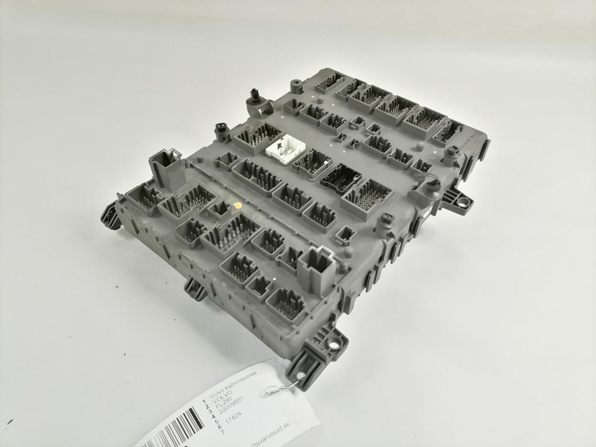 Volvo Central electric unit 22009557 - Sekring untuk Truk: gambar 4 Volvo Central electric unit 22009557 - Sekring untuk Truk: gambar 4