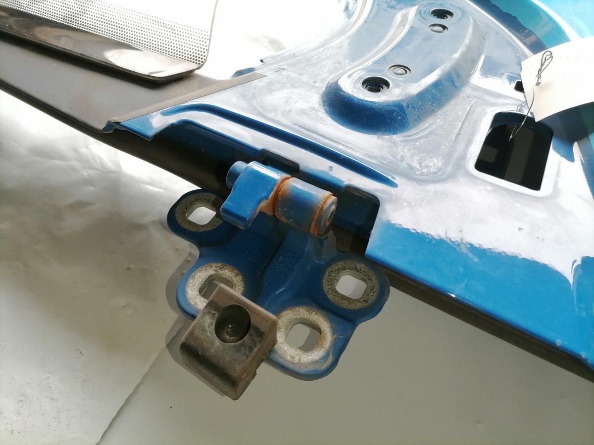 Volvo Door 82183078 - Pintu dan bagian untuk Truk: gambar 5 Volvo Door 82183078 - Pintu dan bagian untuk Truk: gambar 5
