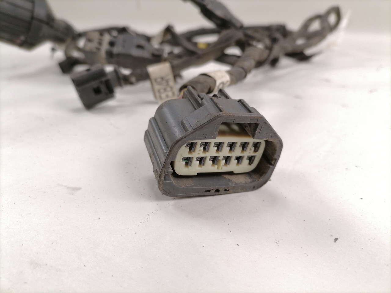 Volvo Esitule juhtmestik 21263224 - Suku Cadang Mesin untuk Truk: gambar 2 Volvo Esitule juhtmestik 21263224 - Suku Cadang Mesin untuk Truk: gambar 2