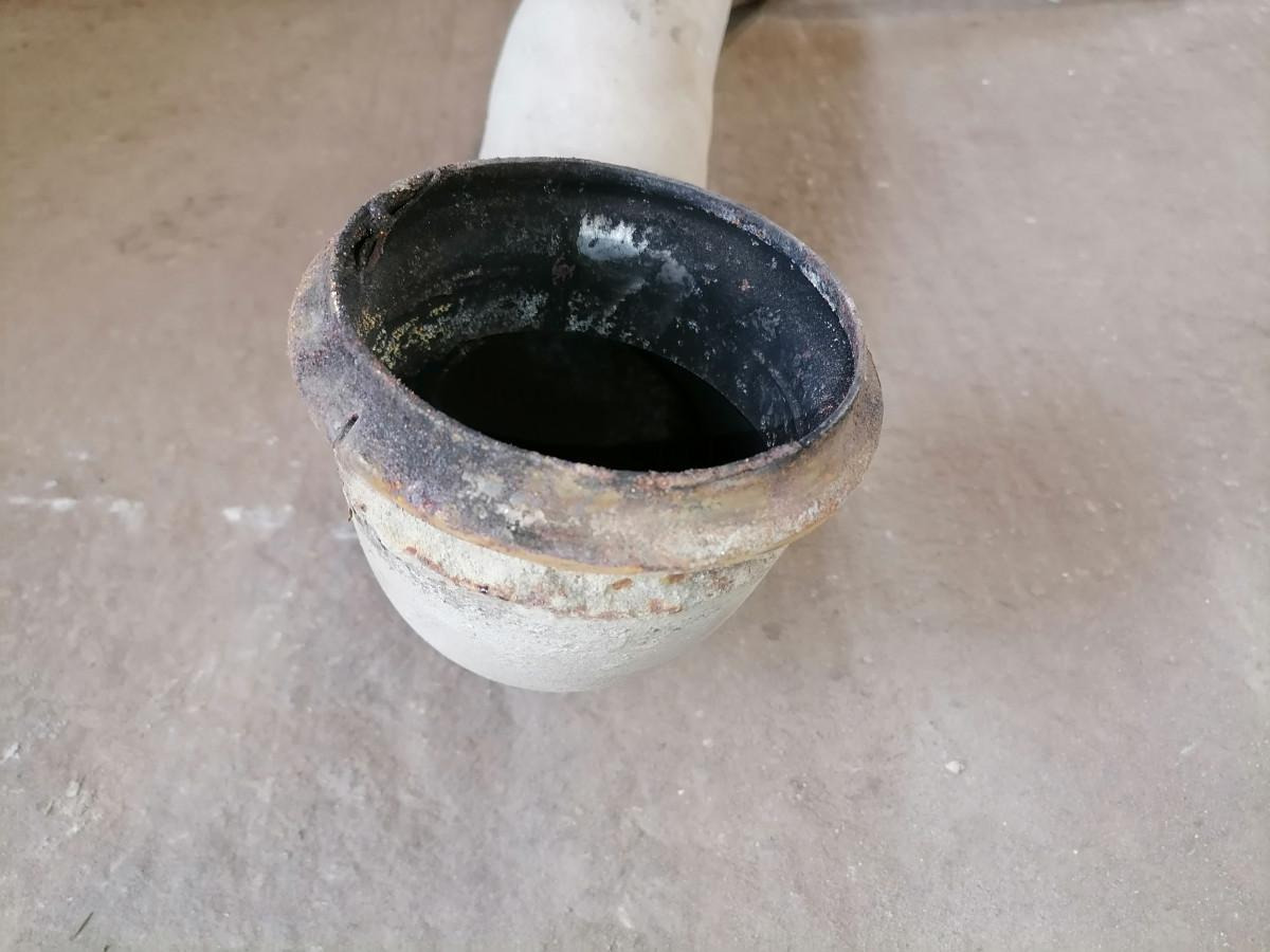 Volvo Exhaust pipe 20801913 - Knalpot untuk Truk: gambar 2 Volvo Exhaust pipe 20801913 - Knalpot untuk Truk: gambar 2