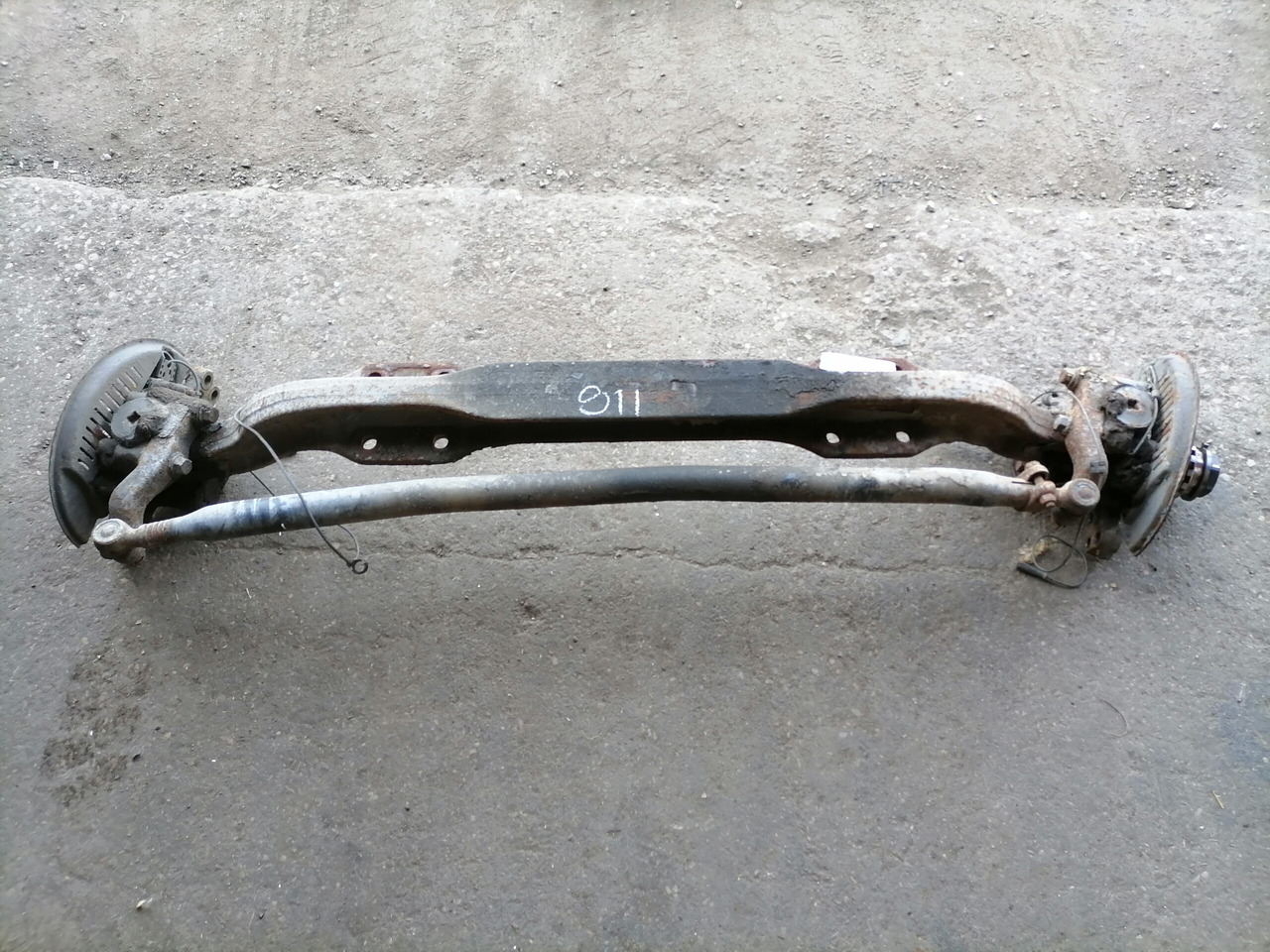 Volvo First axel housing 20399060 - As roda depan untuk Truk: gambar 2 Volvo First axel housing 20399060 - As roda depan untuk Truk: gambar 2