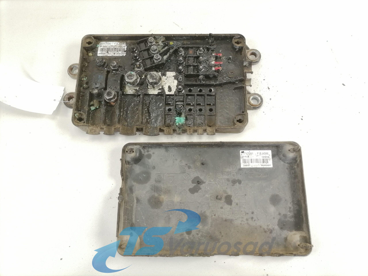 Volvo Fuse box 21717590 - Sekring untuk Truk: gambar 4 Volvo Fuse box 21717590 - Sekring untuk Truk: gambar 4